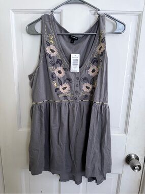 Torrid Gray Embroidered Floral Sleeveless Dress Tunic size 1
